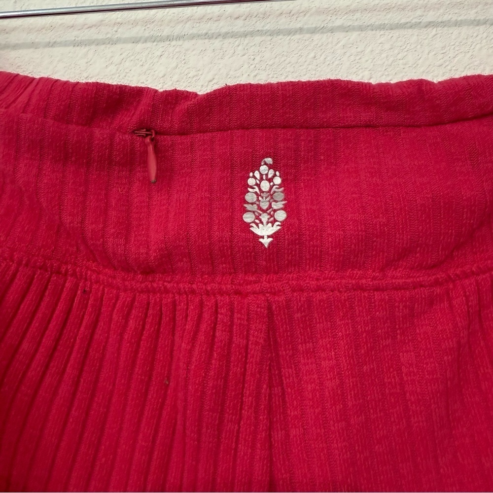 Free People Movement Can't Handle This Shorts Pink, Size Medium - Picture 7 of 12